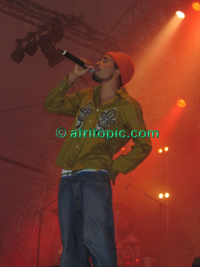 ../Images/14-160706a 160.jpg